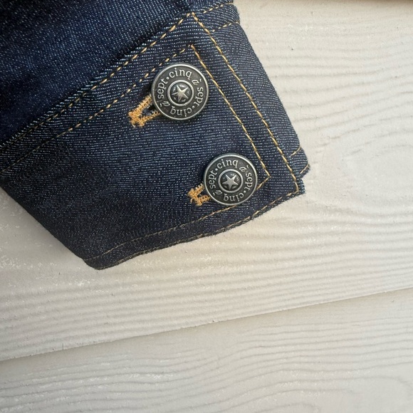 CINQ À SEPT
Cinq A Sept Skyler Top In Indigo - Picture 13 of 16